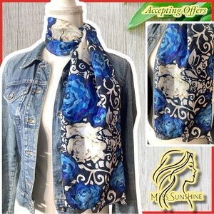 Chic & Unique - Blue & Cream lightweight silky feel Scarf - more than one use